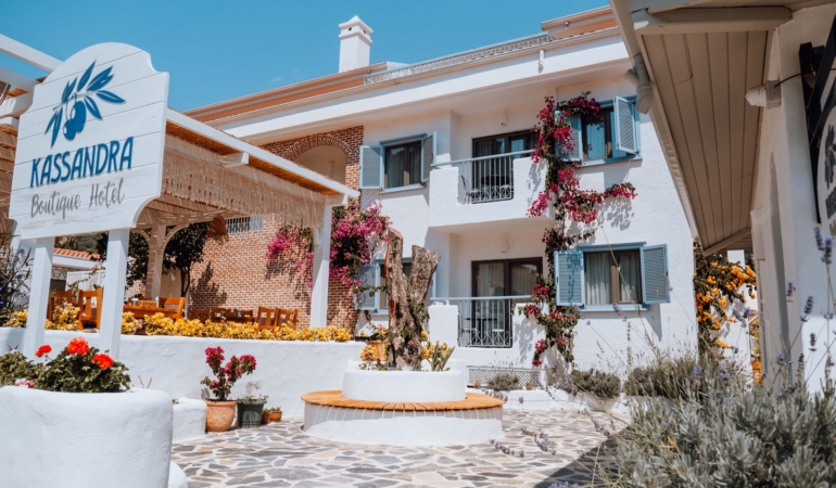 Muğla Ölüdeniz Otel Fiyatları: Kassandra Butik Otel ile Lüks Tatil Seçenekleri