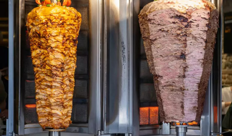 Döner Makinesiyle Hızlı ve Lezzetli Servis: Mükemmel Döner Her Zaman Hazır!