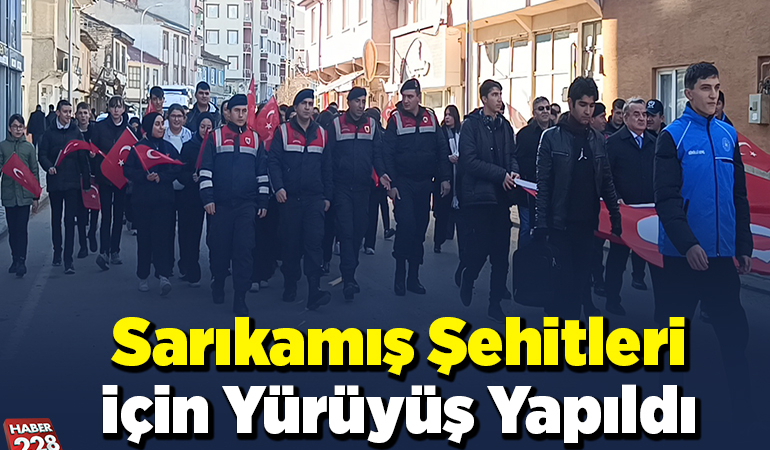 Sarıkamış şehitleri için yürüyüş yapıldı