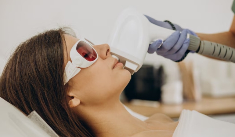 Buz Lazer Teknolojisi ile Daha Konforlu Bir Epilasyon Deneyimi