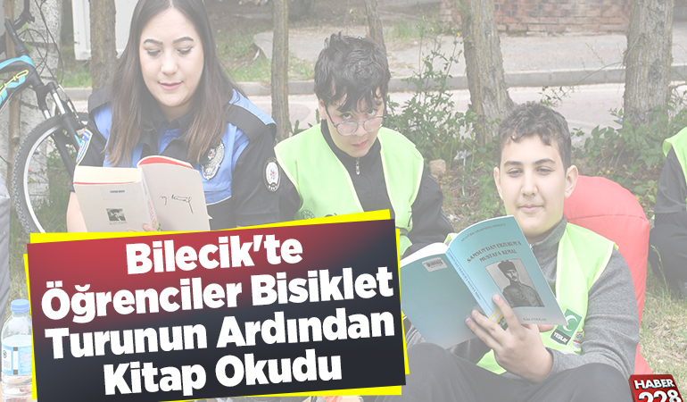 Bilecik’te öğrenciler bisiklet turunun ardından kitap okudu