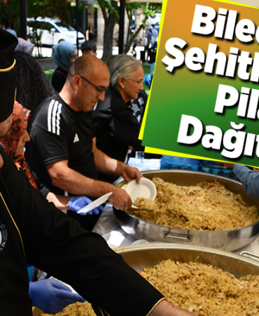 Bilecik'te şehitler için pilav dağıtıldı