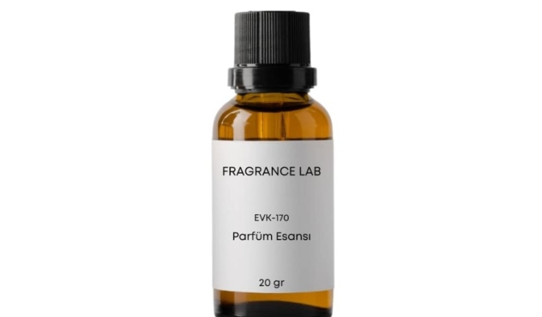 Evde Parfüm Yapımı İçin Fragrance Lab İle Doğru Esans Koku Seçimi Neden Önemlidir?
