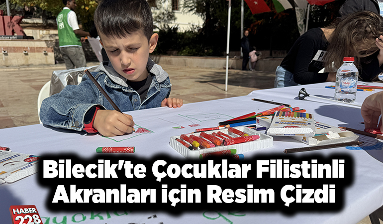 Bilecik’te çocuklar Filistinli akranları için resim çizdi