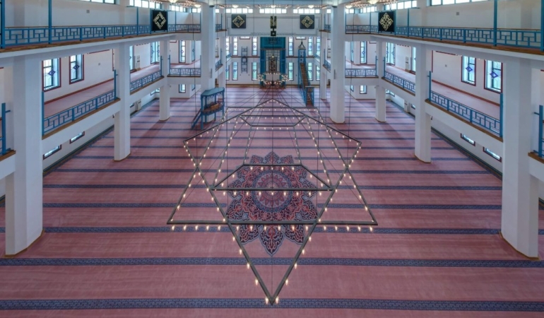 Ankara Cami Halıları İçin İdeal Tercih Metav Halı