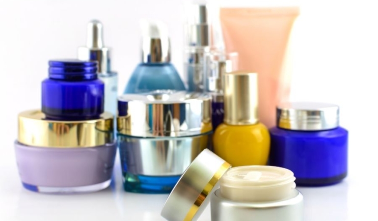 İstanbul’da Güvenilir Toptan Kozmetik Alışveriş Rehberi