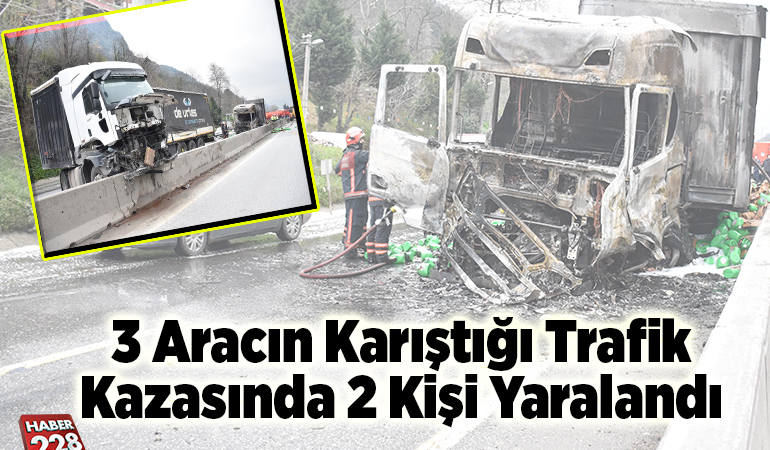 3 aracın karıştığı trafik kazasında 2 kişi yaralandı