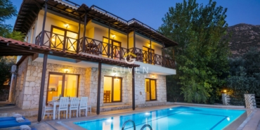 deniz-manzarali-kiralik-villalar