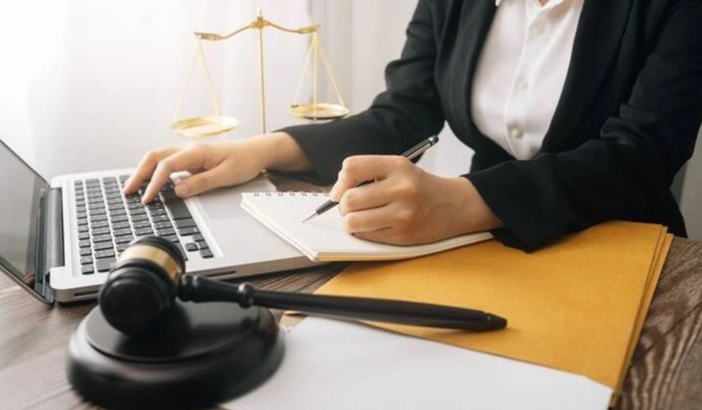 Limited Şirket Müdürünün Cezai Sorumluluğu Nedir?