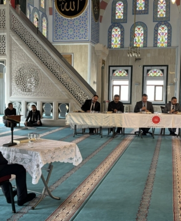 bilecik-haber_bilecik-te-kur-an-i-kerim-i-guzel-okuma-ve-hafizlik-yarismasi-il-finali-duzenlendi-7568.jpg