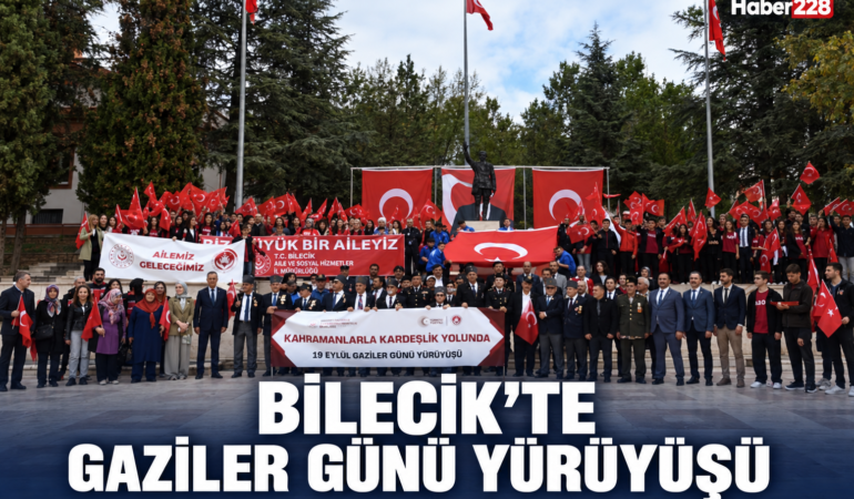 Bilecik’te 19 Eylül Gaziler Günü dolayısıyla yürüyüş yapıldı