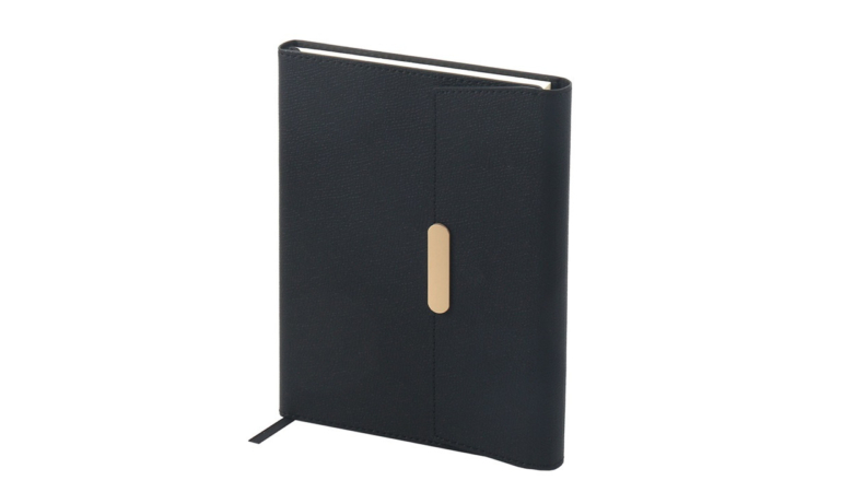 Klasikle Teknolojiyi Aynı Kutuda Buluşturmak Defter ve Powerbank Seçimi